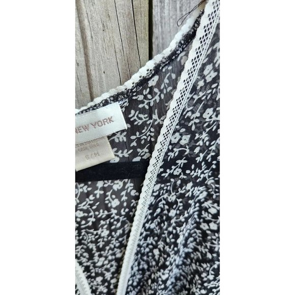 Ladies Robe S Peignoir See Thru Jones New York Floral Print Lace Trim - Picture 10 of 10